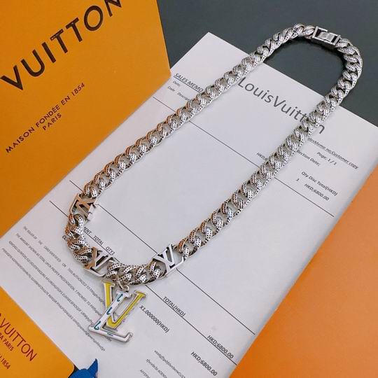 LV Necklace 11lyh136